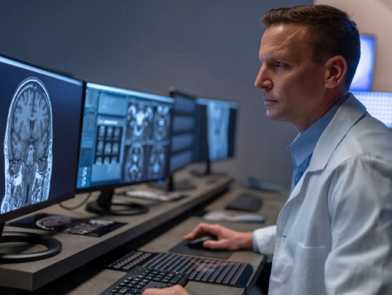 Specialists in Alzheimer’s and dementias with extensive clinical experience